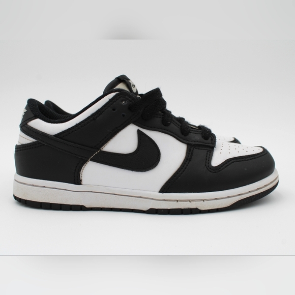 Nike Dunk Low – Black/White “Panda” – Size 2Y - Picture 6 of 9